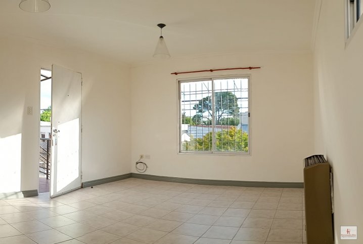 Depto en Alquiler 60m², 2 dorm, 1 baño — Laprida 1100