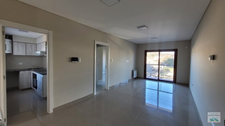 Depto moderno 1 dorm, 1 baño en alquiler — Av. Perón