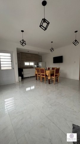 Maipu y 4 de Abril