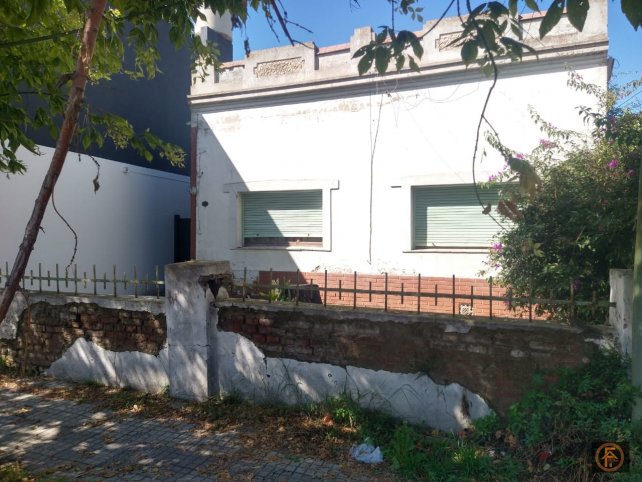 Casa en Venta 3 dormitorios 90m² — Uriburu y Alsina