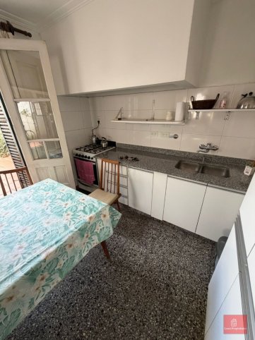 Casa 4 dorm, 134m² con patio y parrilla — Pellegrini