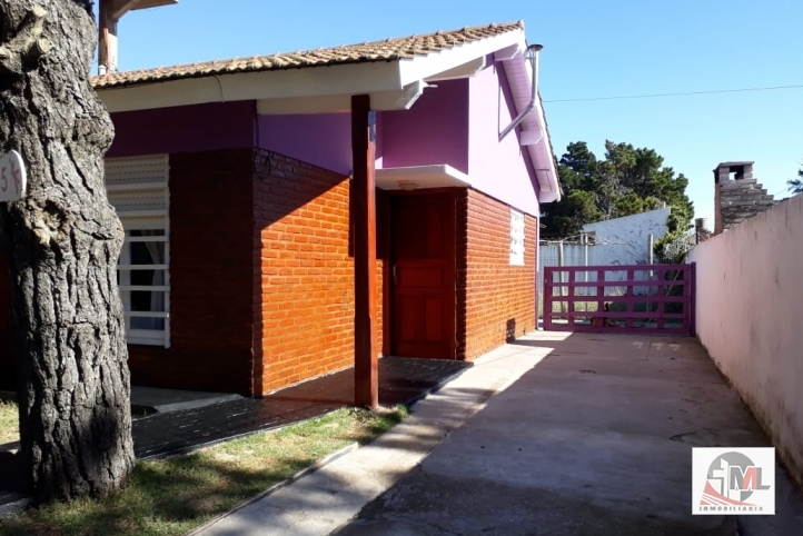 Casa 2 dorm, 70m² en Mar de Ajo