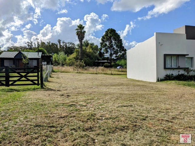 Lote 10x30m, listo para escriturar, Avenida Jujuy