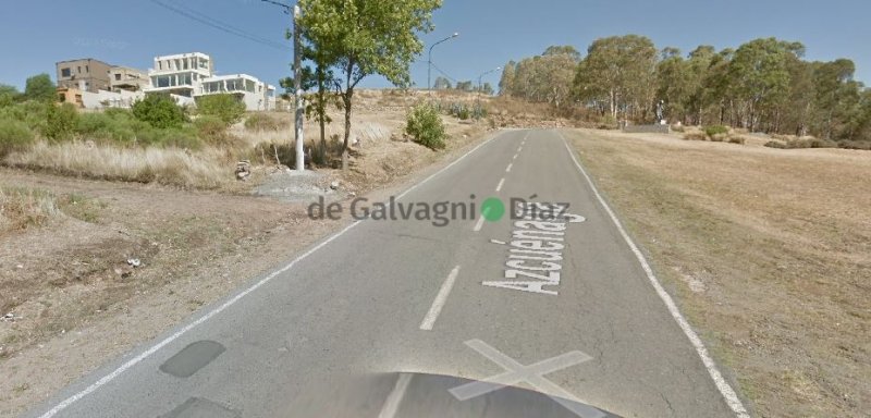 Lote en Venta Azcuenaga c/ L. de Osornio 0, 389m² con vista al lago