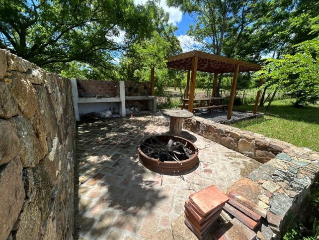 Lote en Venta 1000m² en Roque cruz y Fontana — Zona Campus