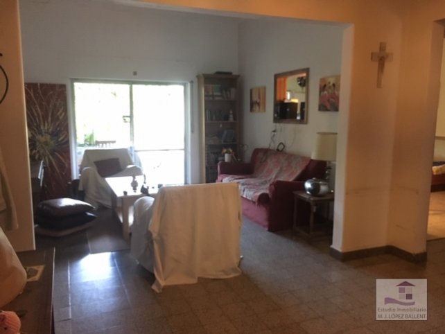 Casa 3 dorm, 150m² con garage — Excelente ubicación