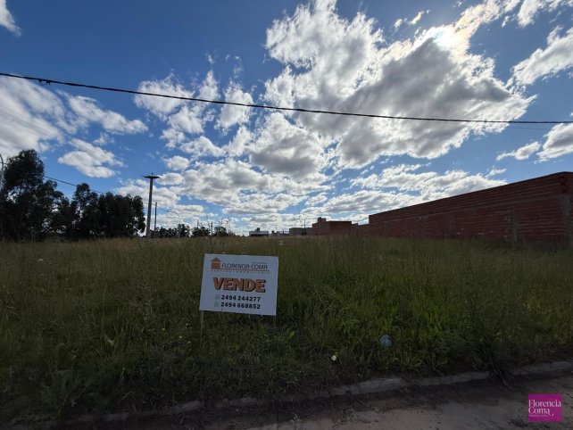 Lote en Venta 458m² en Cuba y Chapaleoufu