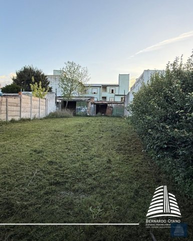 Lote en Venta 350m² en San Lorenzo 1300, ideal constructores