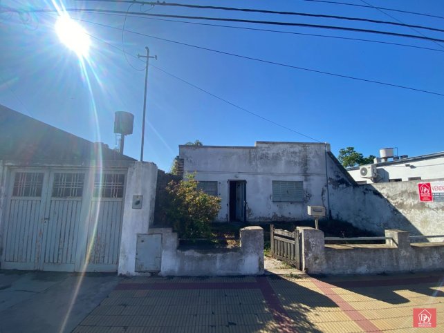 Casa a reciclar 2 dorm, 60m², Lavalle