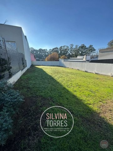 Lote en Venta 523m² en Zona Dique — Dabidos 200