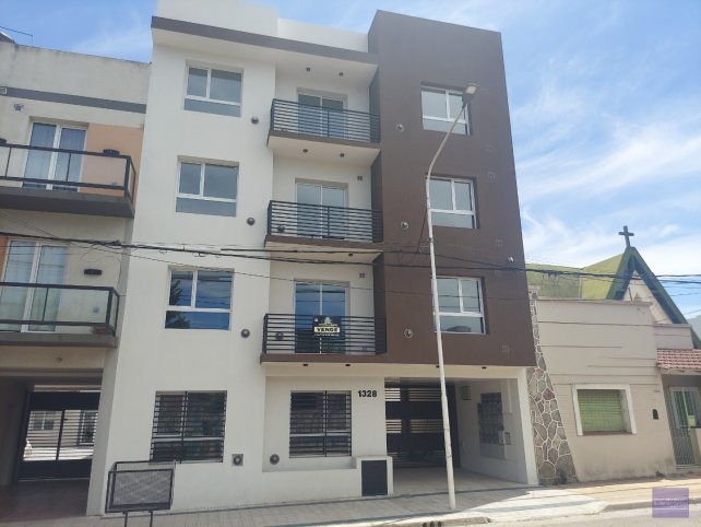 Depto en Venta 36m² 1 dorm, 1 baño — Constitucion 1328