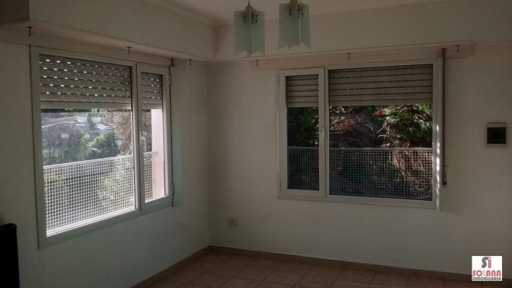 Depto 1 dorm, 36m² semicéntrico con cochera