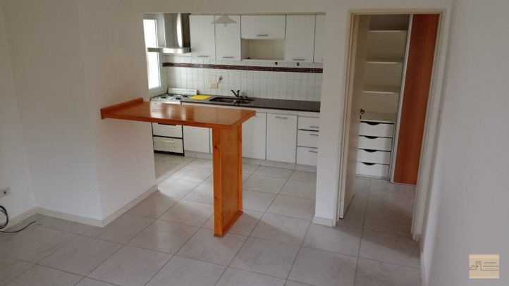 Depto 1 dorm, 50m² en 1er piso — 14 de Julio
