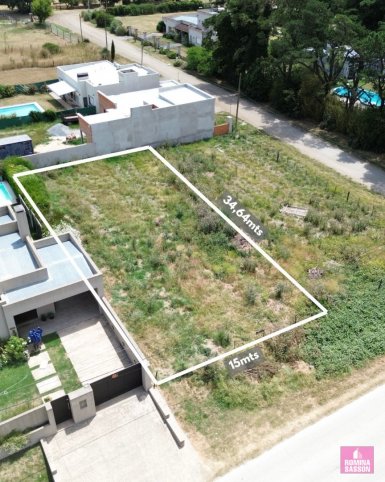 Lote en Venta sobre Avenida Pedersen 350m²