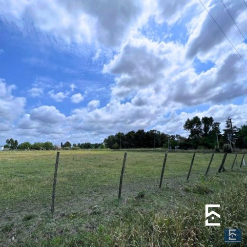 Lote en Venta 1072m² en Pedersen y La Merced