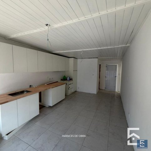 Monoambiente en venta 25m² con balcón — Semicéntrico