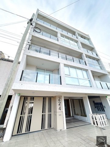 Depto en Venta 2 dorm, 80m² céntrico