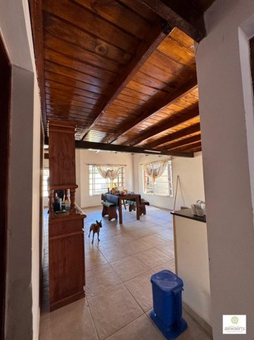 Casa 4 amb, 60m² en Fr. Sarmiento 1363 con garage