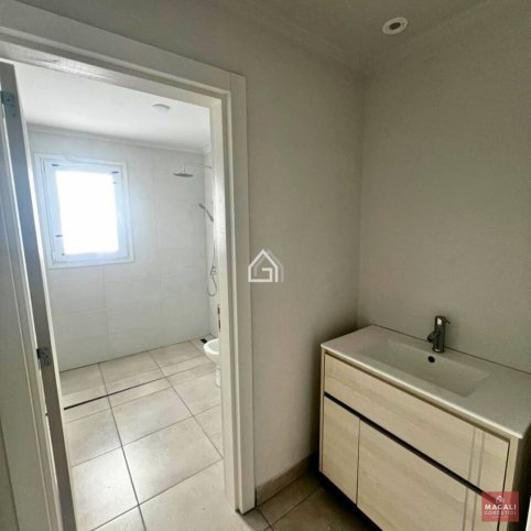 Casa en VENTA - A ESTRENAR Pio XII y Argerich