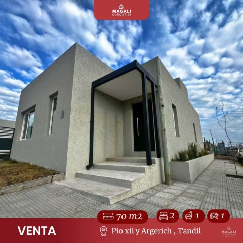 Casa en VENTA - A ESTRENAR Pio XII y Argerich