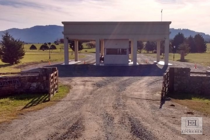 Lote en Barrio Cerrado La Mata, 2080 m² con vistas únicas