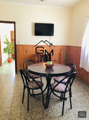 Casa en Venta 2 dorm, 113m² sobre lote de 10x32 — PRATT 368
