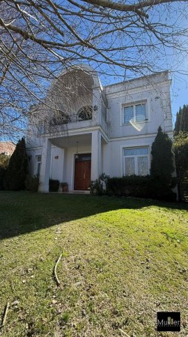 Casa en venta, Barrio la Rosa