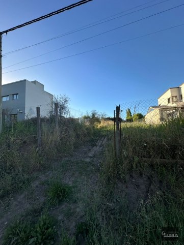 Lote en venta 650m² con excelente acceso — Hudson