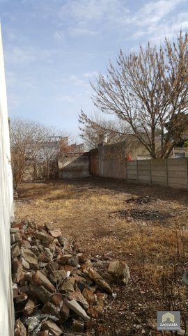 Lote en venta 300m² zona Calvario