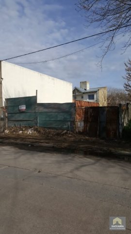 Lote en venta 300m² zona Calvario