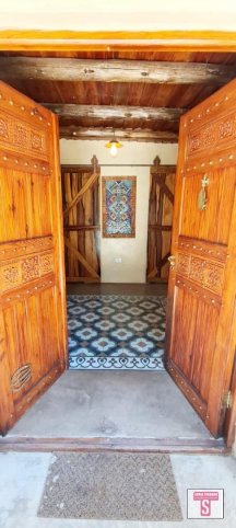 Casa 5 dorm, 11000m² en Barrio De la Rosa (Uncas)