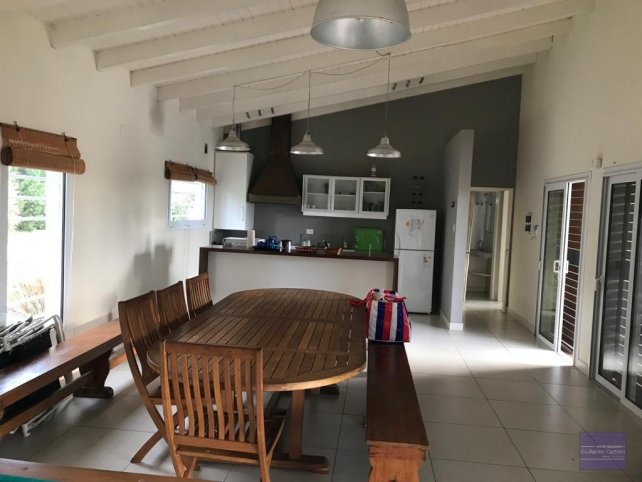 Quinta en venta 2 dorm, 75m² con piscina — Zona Club Banco Provincia