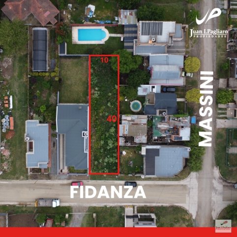 Lote en venta 450m² en Fidanza 1300