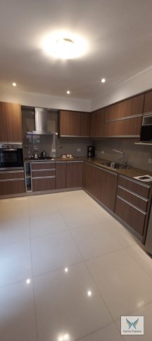 Casa 3 dorm, 135m² con pileta — Las Heras