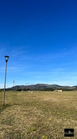 Lote en excelente ubicación en Club de Campo La Vaguada, de 1500 m2