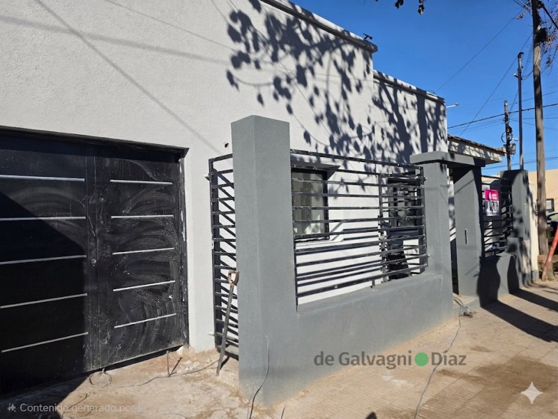 Casa 2 dorm, 200m² a estrenar — Garibaldi