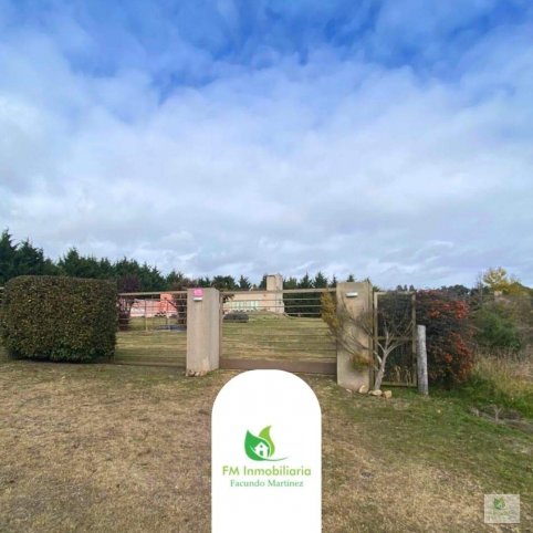 Casa 1 dorm, 3165m² con pileta — Centinela
