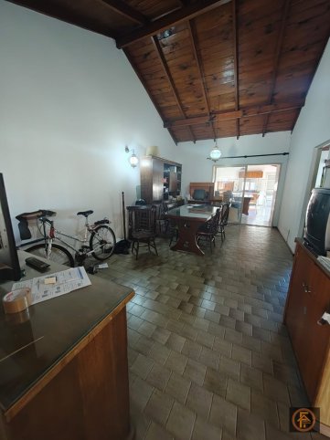 Casa 3 dorm, 149m² en buen estado — Franklin 124