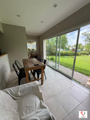 Casa en Cerro Leones, 100m², 2 dorm, 2 baños, parque