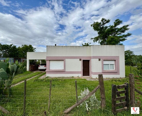 Casa en Cerro Leones, 100m², 2 dorm, 2 baños, parque