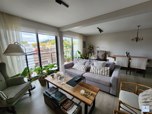 Depto 2 dorm, 120m² con 2 cocheras — Constitución