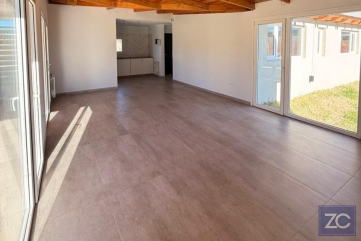 Casa a estrenar en Pedersen y La Merced