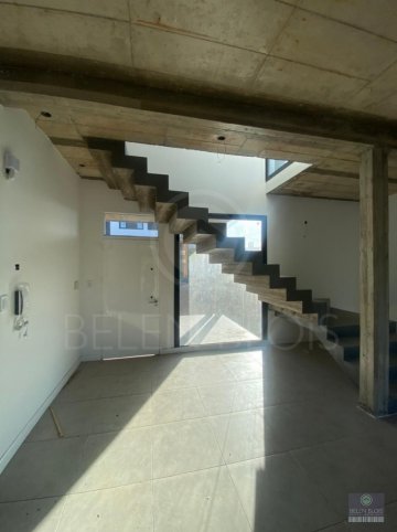 Casa en Venta Martin Fierro al 600, 3 dorm, 2 baños, garage