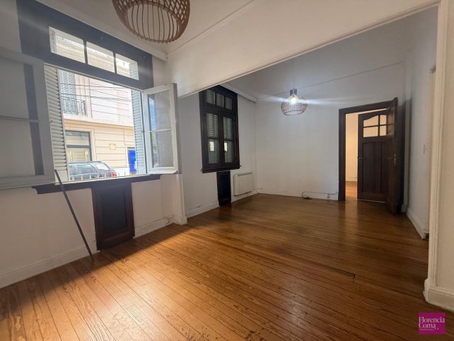 Departamento 2 habitaciones con patio - Caballito - CABA