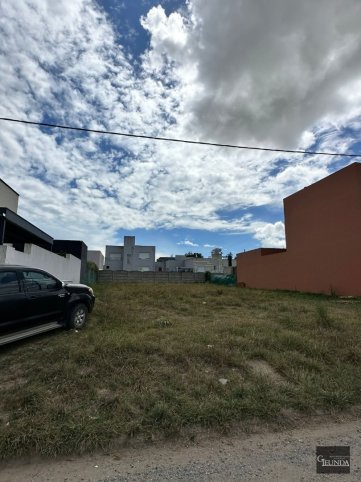 Lote en Venta en Zona Graduados, 483m²