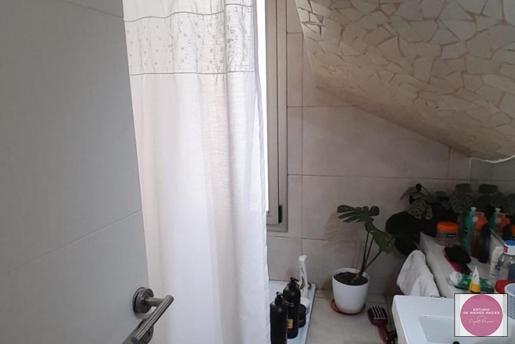 Depto 2 dorm, 90m² con cochera — Av. Santamarina