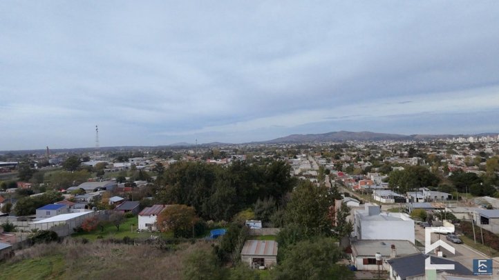 Lote en Venta 700m² en De Pietri 1000