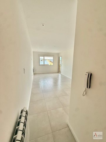Depto 2 amb, 52m² en 1° de Mayo 1357, moderno y apto crédito