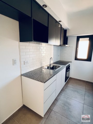 Depto 1 dorm, 45m² en el centro — San Martin 492