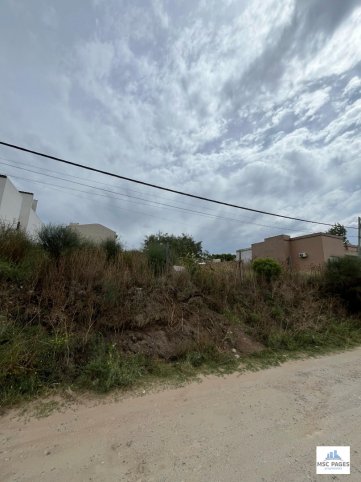 Lote en venta 300m² en Hudson y Los Aromos, listo para escriturar